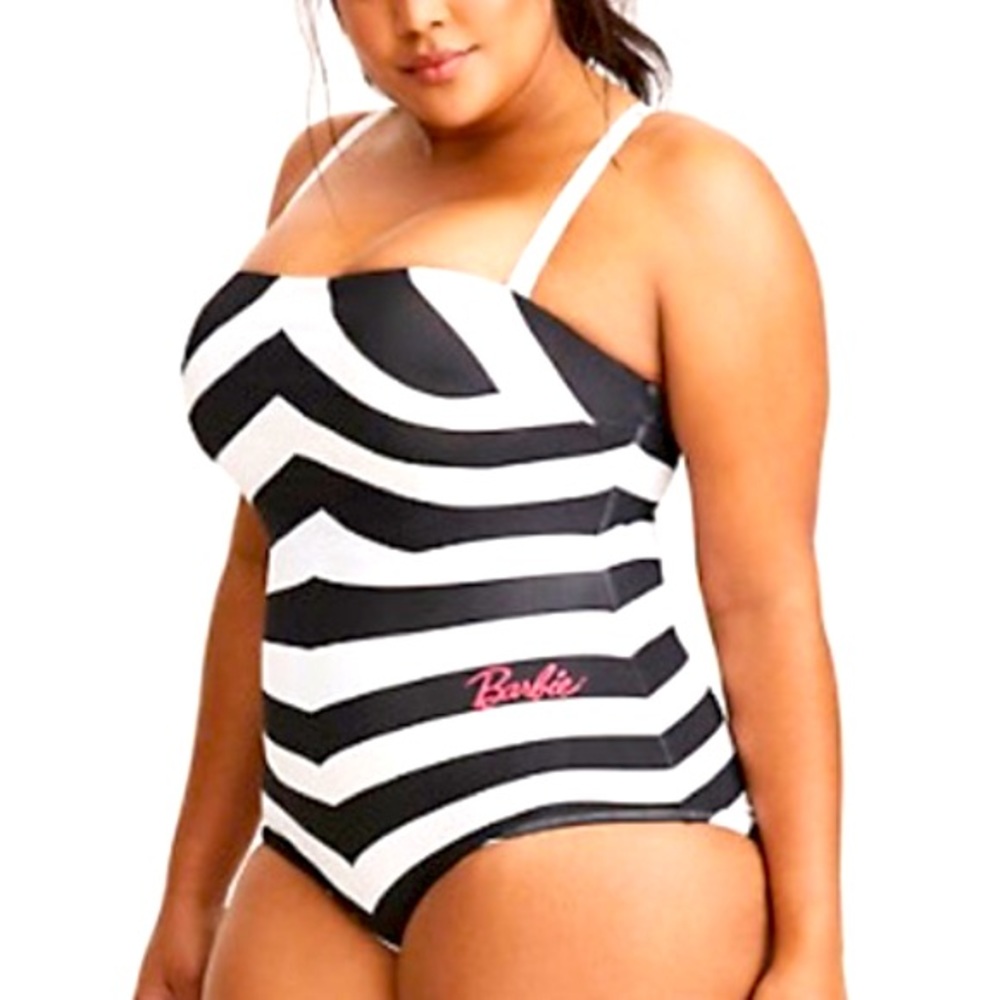 Torrid Barbie bathing suit one piece used removable straps size 2